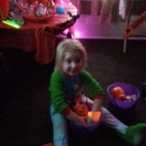 Meet your Posher, Shawn - Picture 1 of 1